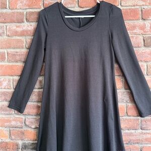 Elegant Black Long Sleeve Dress